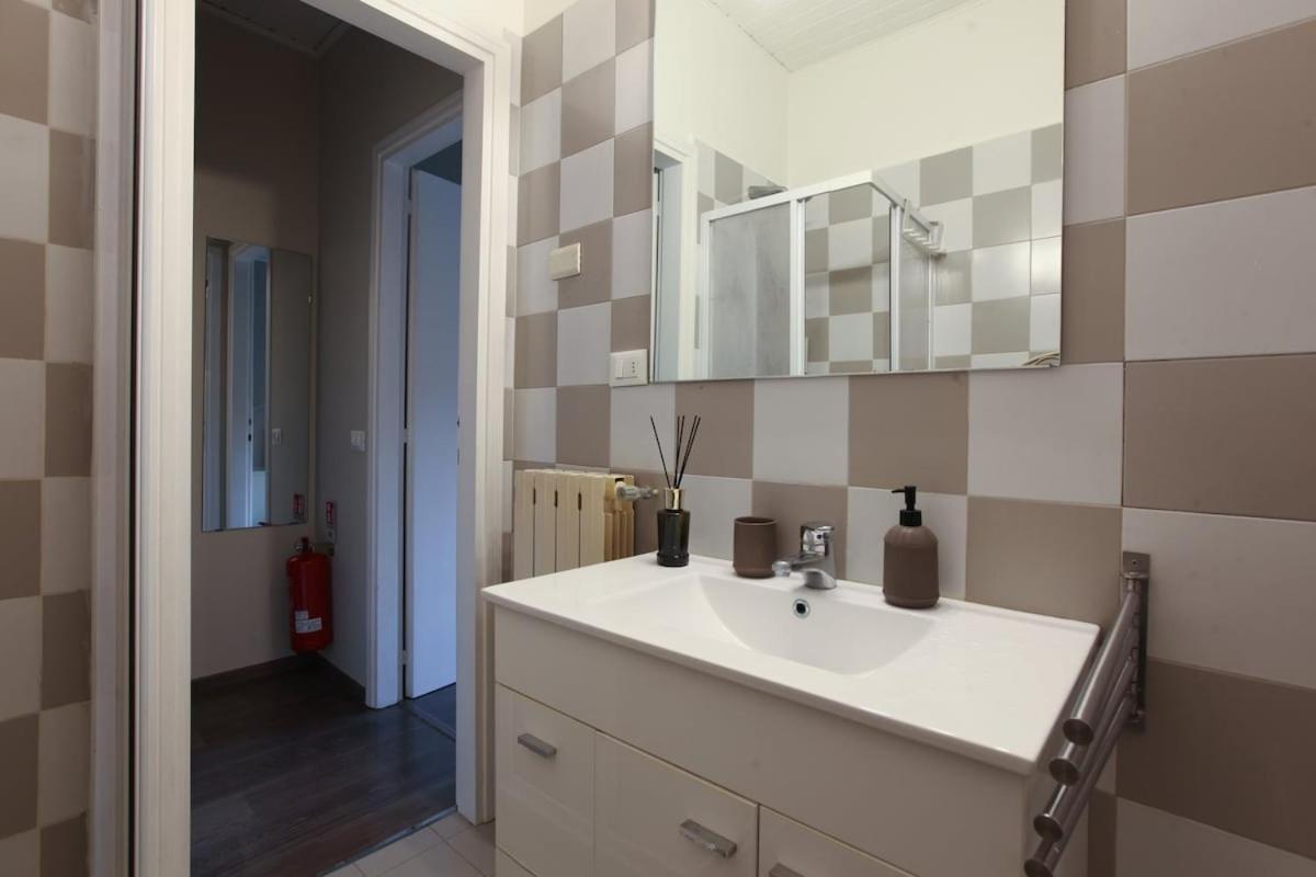 Apartment Charming In The Heart Of Navigli